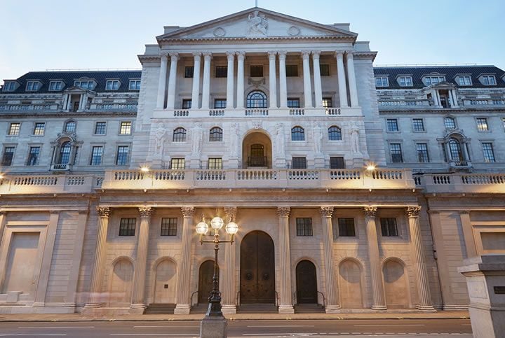 resistance to Bank of England negative rates grows