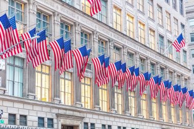 Sharp U.S. Recession Ahead as Crisis-fighting Toolbox Reaches Limits