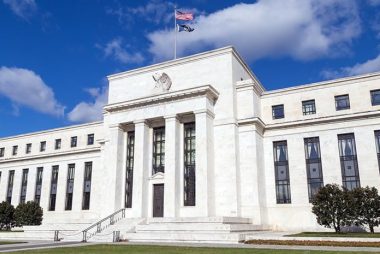 Pound-to-Dollar Rate Advances as US Inflation, Retail Sales Surprises on the Downside 