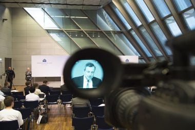 ECB Helps Euro to September Highs, Cites Firming Inflation Expectations