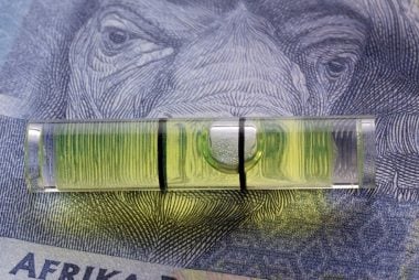 Pound to Rand Rate Vulnerable as Dollar Eases and Renminbi Rebounds