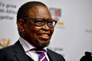 South African Rand: Near-term Budget Benefits But Risk Premia Remains Says Barclays