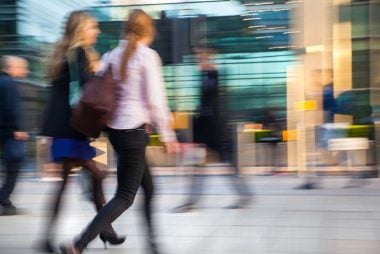 U.K. Retail Sales Fall in September but Strong Third-quarter Result to Lift GDP say Economists