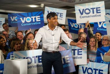 Pound Sterling Volatility to Rise On a Conservative Comeback, Say Analysts