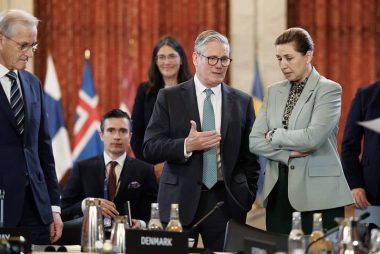 Pound-to-Euro on Cusp of 1.19, but Tensions Rise