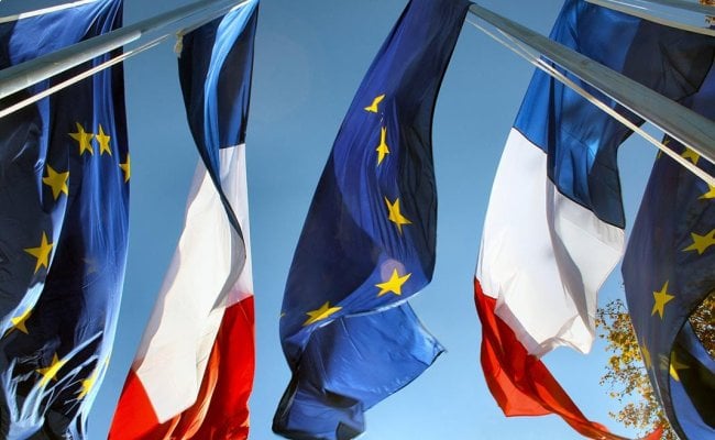 Euro-Dollar: French Tremors