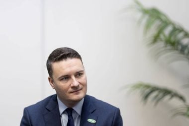 Streeting Moves: A Binary Leadership Trade for Pound Sterling