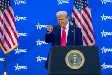Deficits, Tariffs, and DOGE: Why the Dollar’s Strength Is Fading