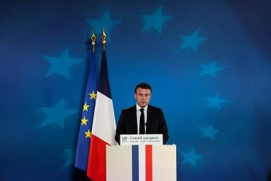 EUR/USD: French Risks "Really Starting to Weigh Heavily"