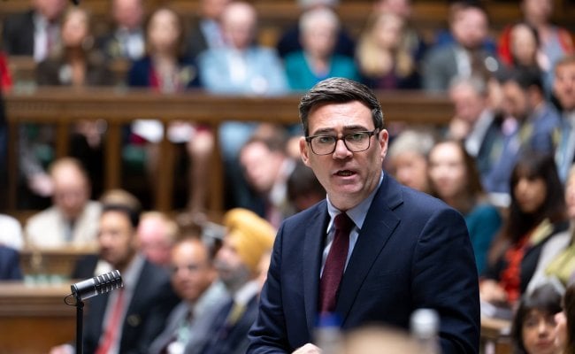 Pound Sterling: Burnham 'in Hoc' to Social Spending