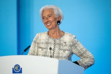 EUR/USD Rises to 1.17 After ECB Unable to Douse Rate Hike Bets