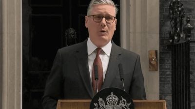 Pound Sterling Faces Uncertain Summer Thanks to Starmer's Exit