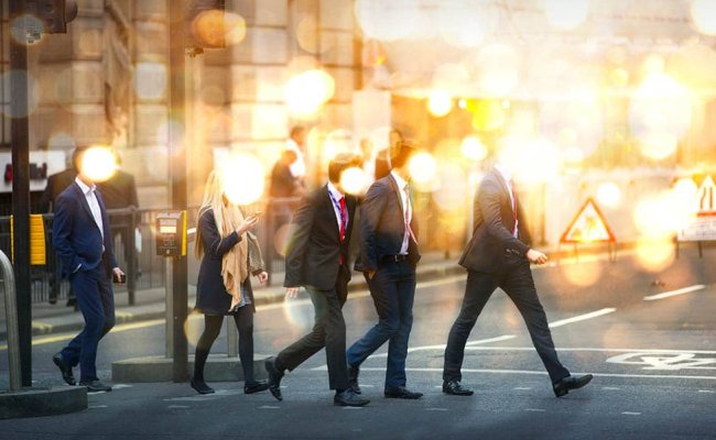 London FX Open: GBP Rises, USD Subdued Ahead of 2 Key Events
