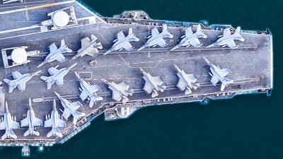 Pound-Dollar Pares Weekly Loss on Iran Talk Headlines