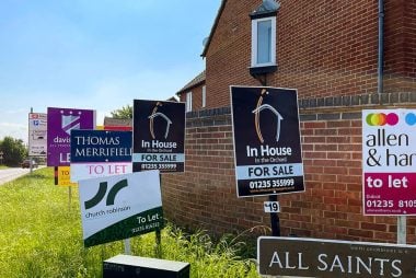 UK Households Can Defy the Mortgage Crunch