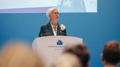 Euro-Dollar's Post-ECB Jump Flattered by USD Selloff
