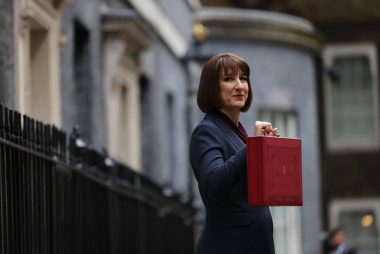 Despite Her Efforts, "Dire Reeves" Won't Push the UK Into Recession