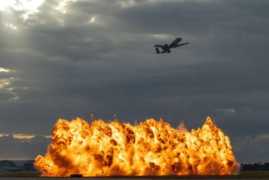 GBP/USD Takes Next Leg Lower as U.S. Seeks to Invade Key Island In War Escalation