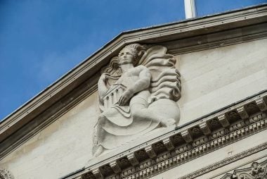 Bank of England Vote Breakdown Firms Odds of August Rate Cut