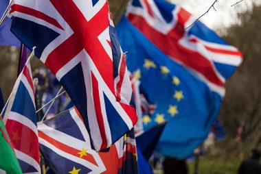 Pound Sterling to Hit 1.27 Against the Euro? It's Not Impossible Predicts Saxo Bank