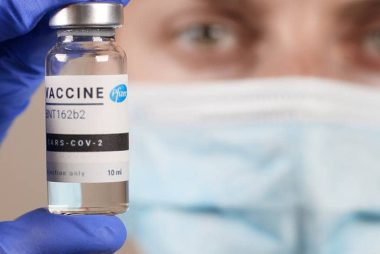 Pfizer News Keeps Euro 'Vaccine Catchup' Trade Alive 
