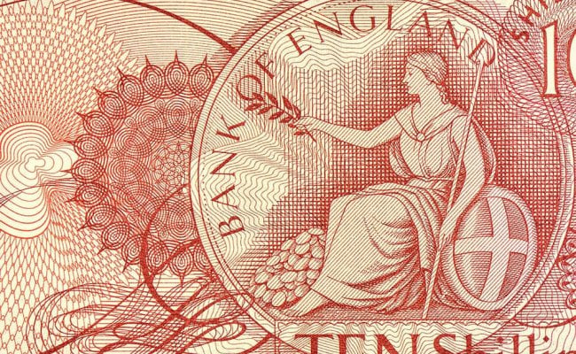 Jobs Print Leaves Bank of England Short of Excuses to Avoid a Hike
