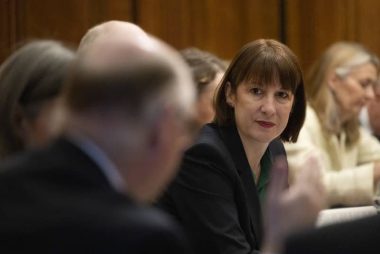 Pound Sterling Could Benefit from Growth-boosting "Historic" Budget
