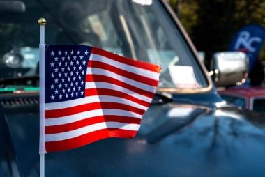 U.S. Dollar and the Fed's Top Inflation Gauge: Analyst and Economist Views