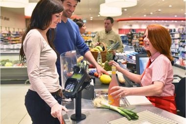 Retail sales data pushes USD higher
