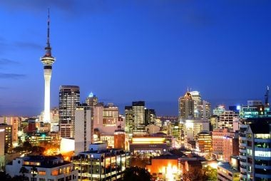 New Zealand Dollar: "Soaring" Economy Raises Pressure on RBNZ to Hike Further