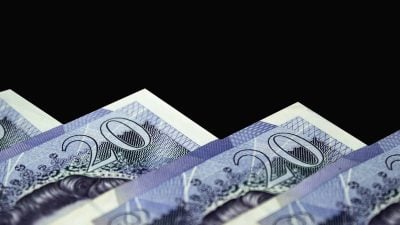 Pound Sterling Extends Pullback Against Euro and Dollar in Wake of PCE Numbers