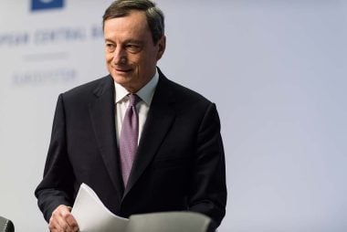 ECB Signals Caution on Economy, Euro Gives Jekyll & Hyde Response