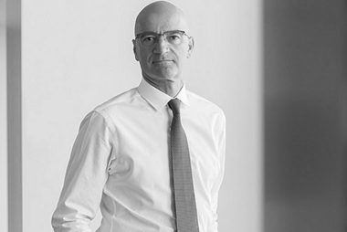 Let 'Artificially' Low British Pound, Euro and Yen Recover to Avoid Provoking the US into a Trade War: Pimco's Fels