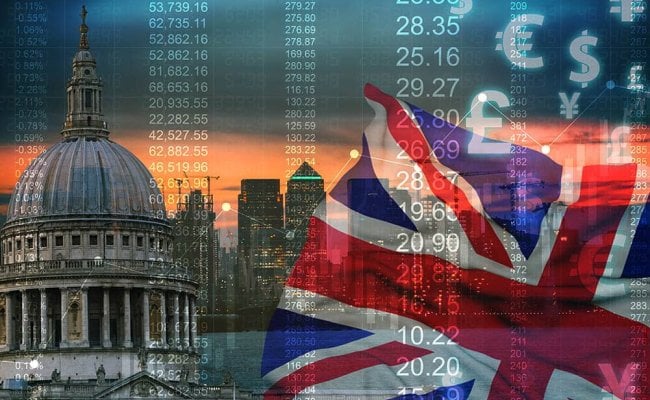 Pound Sterling at 2-Week High as Economy Defies the Gloom