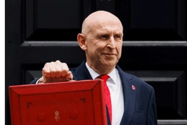 Pound Sterling Slides in Wake of Budget