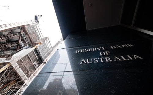 Australian Dollar Leads the Pack, Harper Cited 