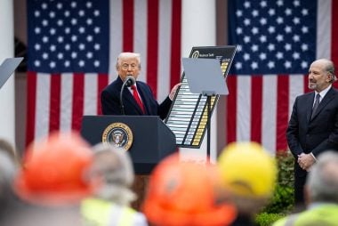 Dollar Stutters on Trump Tariff Defeat