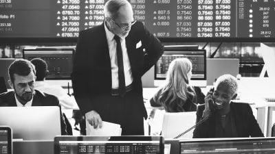 Euro-to-Dollar Rate to Rise 100 Points Over Coming Days says Trading Educator