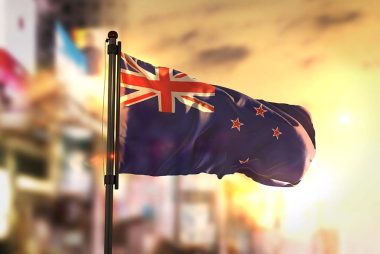 Stay Underweight New Zealand Dollar Says BCA