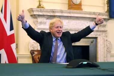"Uninspired" Pound Sterling Shrugs at News of Brexit Deal