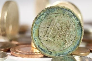 Euro-to-Pound Rate Forecast to Decline to 0.8743 Next