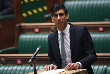 Pound-Euro Rate's Steady Climb Extends Following Sunak's 'Giveaway' Budget