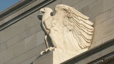 Dollar to Weaken in 2027 if an AI Bust Forces the Fed to Cut