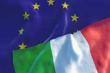Euro Rebounds as Eurozone GDP Beats Expectations