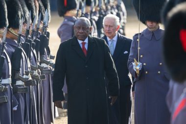 South African Rand Testing Key Level Against Dollar as GBP/ZAR Climbs