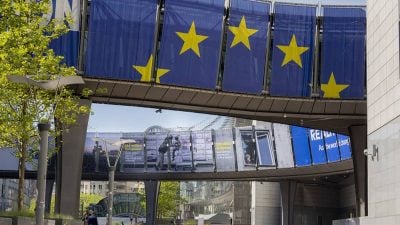 Pound-to-Euro Weekly Outlook: Burham, Bailey Speeches in Focus