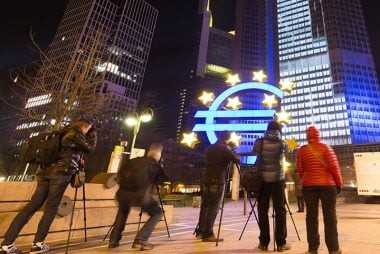 Euro Catches the January Blues as Weak Inflation Feeds ECB Dovishness