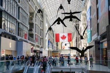 Canadian Dollar Slips after Inflation Casts Doubt Over Market's BoC Assumptions
