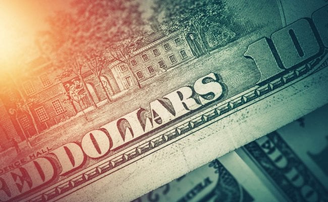 Dollar's Warsh Boost Nears its Limits: Crédit Agricole