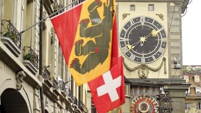 Swiss Franc Most Vulnerable to Oil Spikes: HSBC 